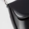 Bolso de hombro pequeño Prada Cleo de piel cepillada con solapa Bolso de hombro pequeño Prada Cleo de piel cepillada con solapa