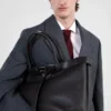 Bolso de piel con hebilla y cinturón de Prada