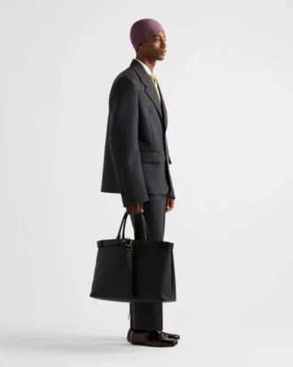 Bolso de piel con hebilla y cinturón de Prada