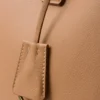 Bolso de piel extragrande con hebilla de Prada Bolso de piel extragrande con hebilla de Prada