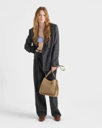 Bolso de piel mediano