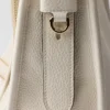 Bolso de piel mediano Bolso de piel mediano