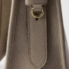 Bolso de piel mediano Bolso de piel mediano
