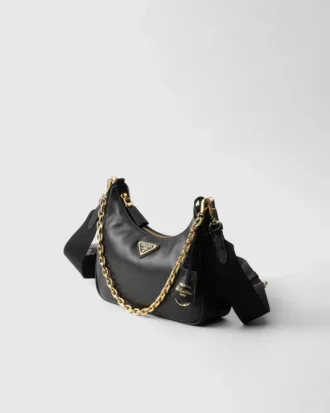 Bolso de piel Prada Re-Edition 2005