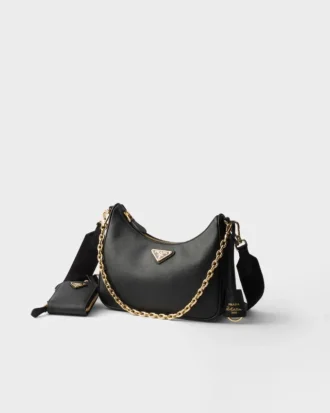 Bolso de piel Saffiano Prada Re-Edition 2005
