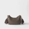 Bolso de piel Saffiano Prada Re-Edition 2005 Bolso de piel Saffiano Prada Re-Edition 2005