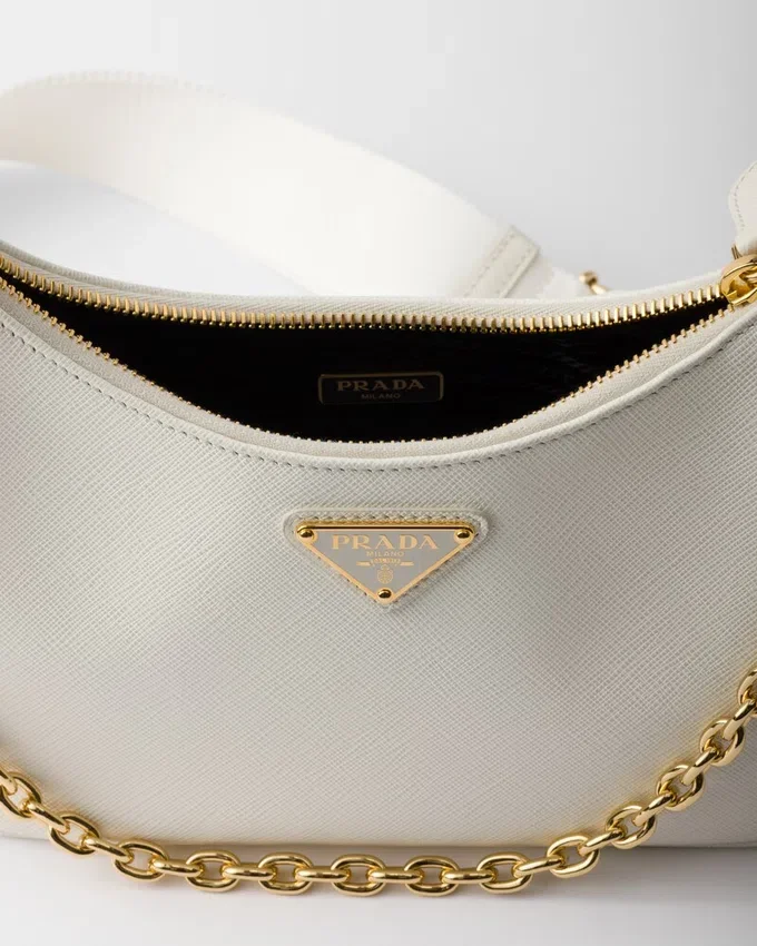 Bolso de piel Saffiano Prada Re-Edition 2005 Bolso de piel Saffiano Prada Re-Edition 2005