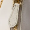 Bolso de piel Saffiano Prada Re-Edition 2005 Bolso de piel Saffiano Prada Re-Edition 2005
