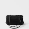 Bolso de viaje grande de Re-Nylon y piel Saffiano Bolso de viaje grande de Re-Nylon y piel Saffiano