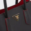 Bolso doble mediano de piel Saffiano de Prada Bolso doble mediano de piel Saffiano de Prada