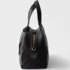 Bolso grande de cuero con asa superior