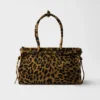 Bolso grande de piel estampada Bonnie de Prada