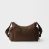 Bolso grande Explore de Prada en Re-Nylon y piel
