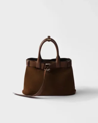 Bolso mediano de ante con hebilla Prada y cinturón