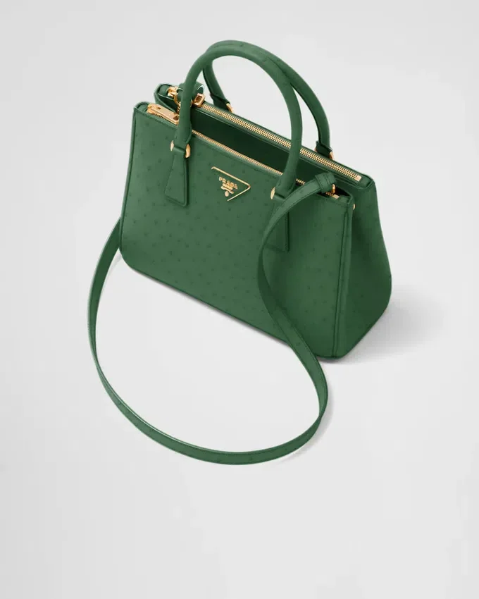 Bolso mediano de piel de avestruz Prada Galleria Bolso mediano de piel de avestruz Prada Galleria