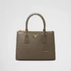 Bolso mediano de piel de cocodrilo Prada Galleria Bolso mediano de piel de cocodrilo Prada Galleria