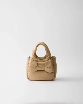 Bolso mini acolchado de Re-Nylon con lazo