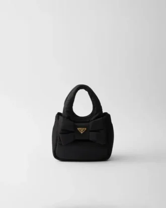 Bolso mini acolchado de Re-Nylon con lazo