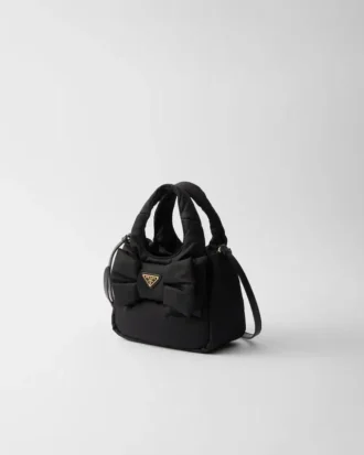 Bolso mini acolchado de Re-Nylon con lazo