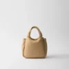 Bolso mini acolchado de Re-Nylon con lazo Bolso mini acolchado de Re-Nylon con lazo