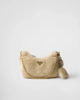 Bolso mini de piel de oveja Prada Re-Edition