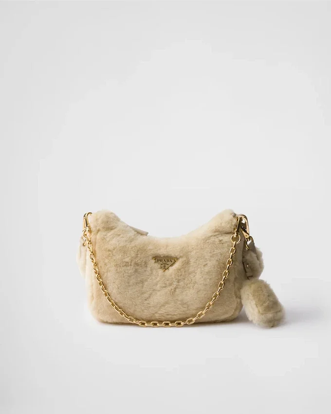 Bolso mini de piel de oveja Prada Re-Edition Bolso mini de piel de oveja Prada Re-Edition