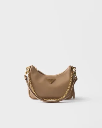 Bolso mini de piel Saffiano Prada Re-Edition