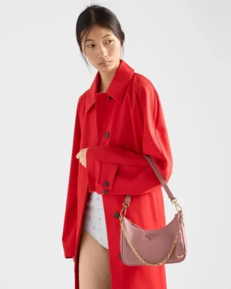 Bolso mini de piel Saffiano Prada Re-Edition Bolso mini de piel Saffiano Prada Re-Edition