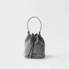 Bolso mini de satén con cristales Bolso mini de satén con cristales