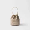 Bolso mini de satén con cristales Bolso mini de satén con cristales