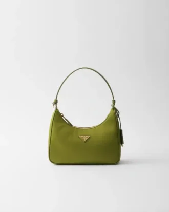 Bolso mini Prada Re-Edition 2005 de Re-Nylon y Saffiano