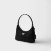 Bolso mini Prada Re-Edition 2005 de Re-Nylon y Saffiano Bolso mini Prada Re-Edition 2005 de Re-Nylon y Saffiano