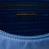 Bolso mini Prada Re-Edition 2005 de Re-Nylon y Saffiano Bolso mini Prada Re-Edition 2005 de Re-Nylon y Saffiano