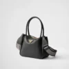 Bolso pequeño de piel Bolso pequeño de piel