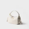 Bolso pequeño de piel Bolso pequeño de piel