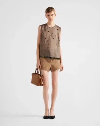Bolso pequeño de piel con hebilla y doble correa de Prada