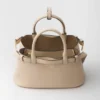 Bolso pequeño de piel con hebilla y doble correa de Prada Bolso pequeño de piel con hebilla y doble correa de Prada