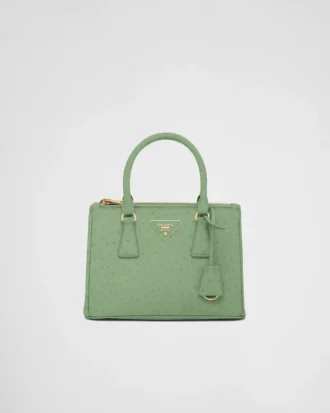Bolso pequeño de piel de avestruz Prada Galleria