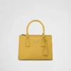 Bolso pequeño de piel de avestruz Prada Galleria Bolso pequeño de piel de avestruz Prada Galleria