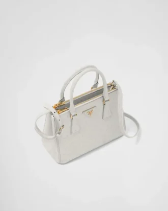 Bolso pequeño de piel de avestruz Prada Galleria