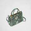 Bolso pequeño de piel de pitón Prada Galleria Bolso pequeño de piel de pitón Prada Galleria