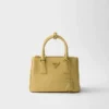 Bolso pequeño de piel Prada Galleria Bolso pequeño de piel Prada Galleria