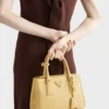 Bolso pequeño de piel Prada Galleria Bolso pequeño de piel Prada Galleria