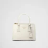 Bolso pequeño Prada Galleria de piel de cocodrilo Bolso pequeño Prada Galleria de piel de cocodrilo