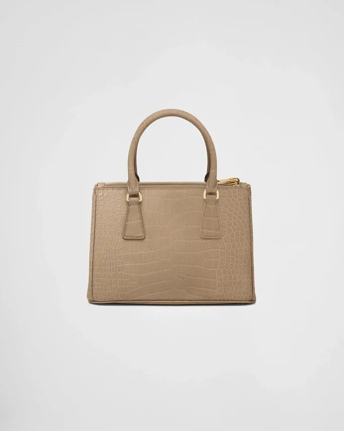 Bolso pequeño Prada Galleria de piel de cocodrilo Bolso pequeño Prada Galleria de piel de cocodrilo