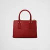 Bolso pequeño Prada Galleria de piel de cocodrilo Bolso pequeño Prada Galleria de piel de cocodrilo