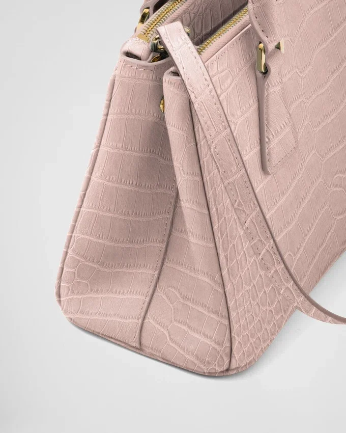 Bolso pequeño Prada Galleria de piel de cocodrilo Bolso pequeño Prada Galleria de piel de cocodrilo
