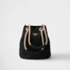 Bolso pequeño tipo cubo Prada Mariner Re-Nylon Bolso pequeño tipo cubo Prada Mariner Re-Nylon