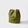 Bolso pequeño tipo cubo Prada Mariner Re-Nylon Bolso pequeño tipo cubo Prada Mariner Re-Nylon