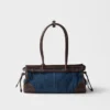 Bolso Prada Bonnie mediano de denim y piel Bolso Prada Bonnie mediano de denim y piel